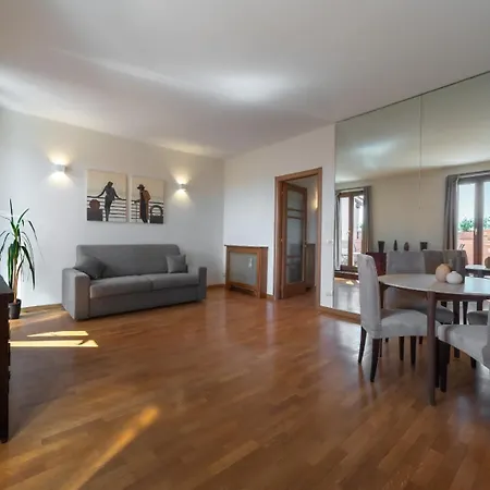 4 Fontane Charming Terrace Rome