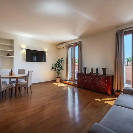 4 Fontane Charming Terrace
