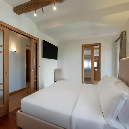 4 Fontane Charming Terrace